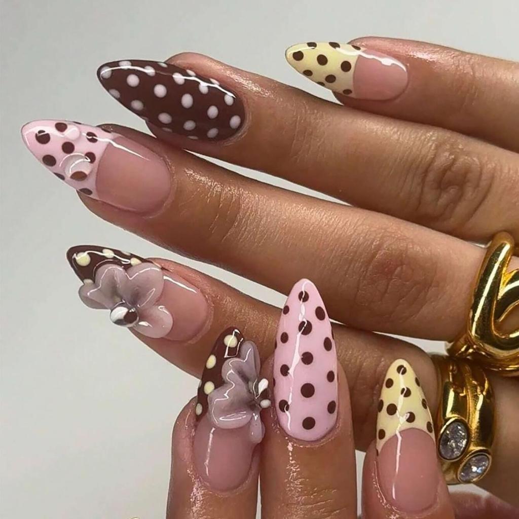 24PCS Fashionable 3D Carved Flower False Nails Retro Red Polka Dots French Press On Nails Detachable Almond Fake Nails for Women