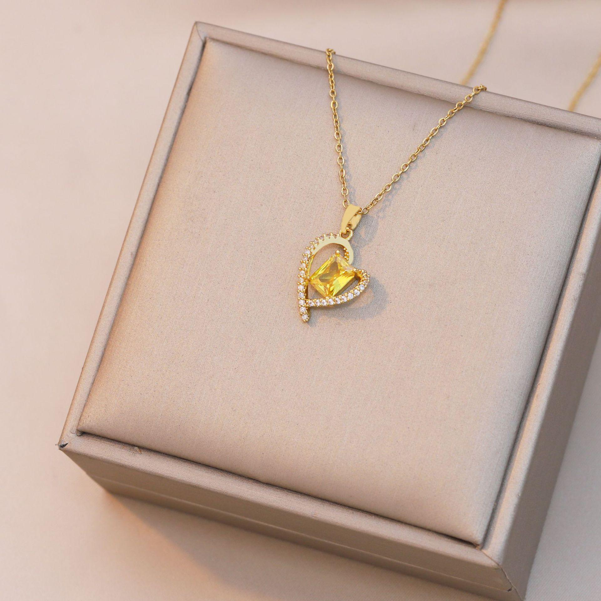 

Ожерелье из лимонно-желтого циркона в форме сердца с персиковой цепочкой для ключицы
