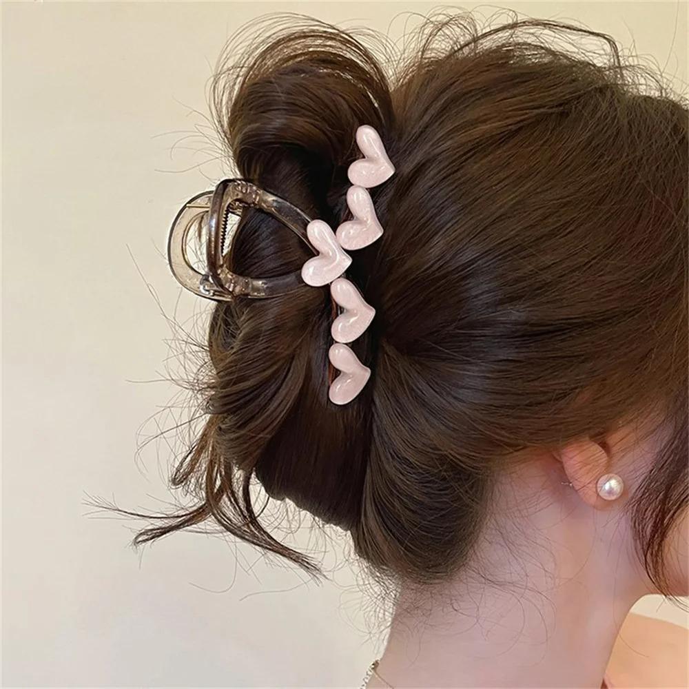 1pc Creative Conch Hairpin Colorful Gift Hair Claw Elegant Shark Clip for Summer Beach Headwear for Summer Beach