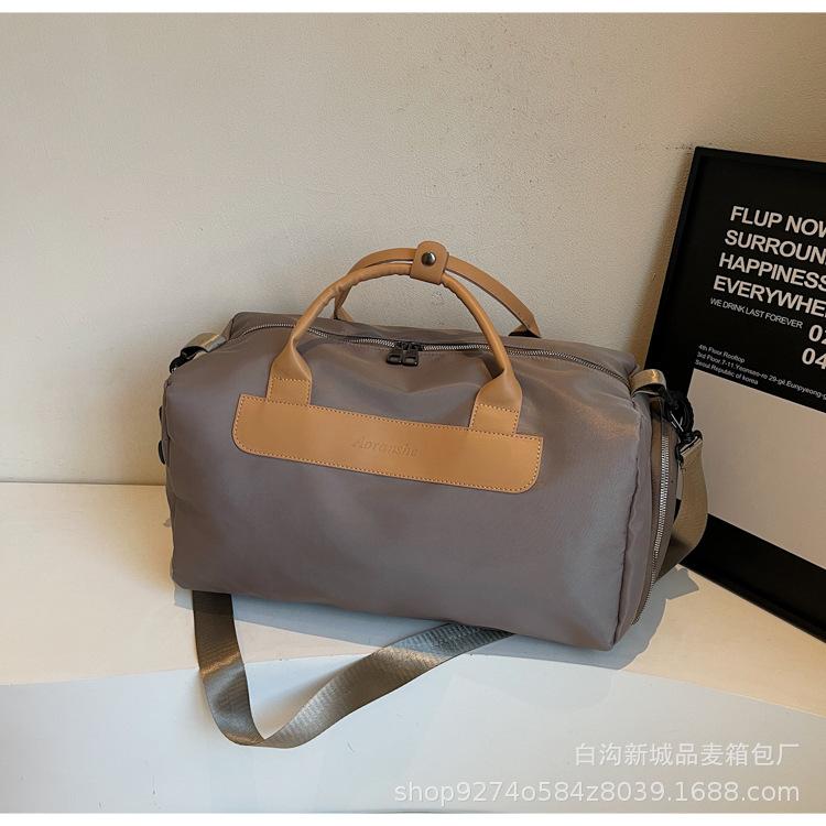

Large-capacity travel bag, lightweight hand-to-hand, short-distance boarding, crossbody bag, business trip accommodation, storage luggage хакі