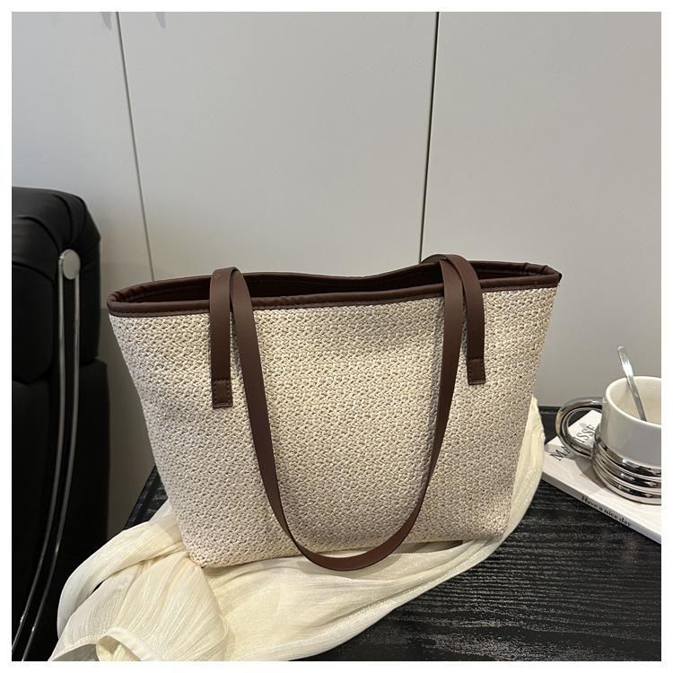 Source manufacturer straw woven bag, new beach woven straw bag, shoulder women's bag, Japanese and Korean simple leisure vacation bag