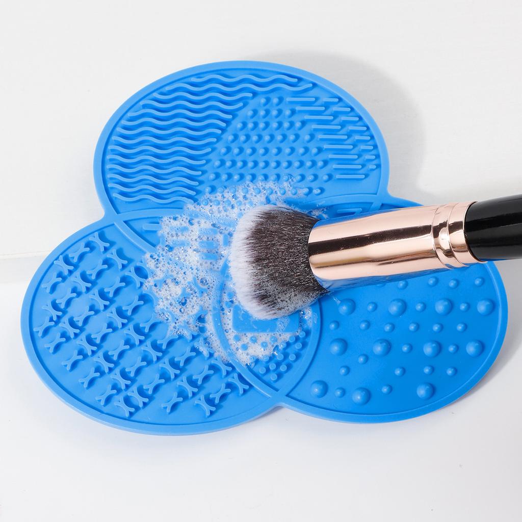 Makeup Brush Cleaning Mat Portable Cosmetic Foundation Eyebrow Brushes Gel Cleaning Pad Makeup Tools Silicone Scrub Board 1 Sold