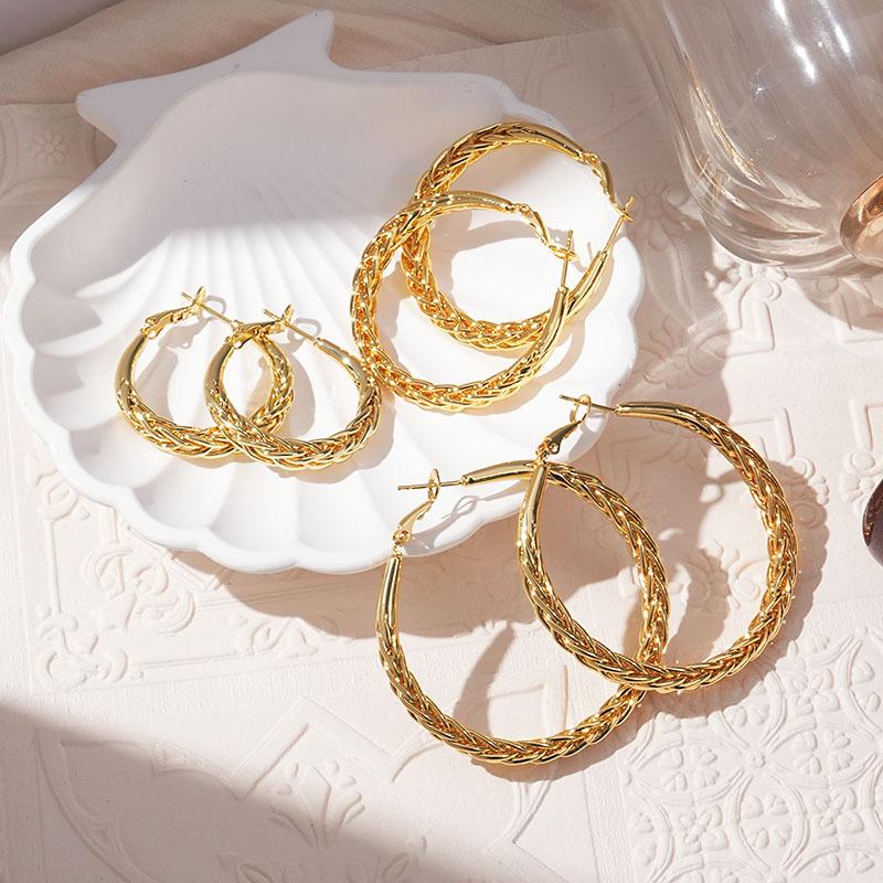 New 3cm-6cm Large Circle Simple Earrings Niche Ear Jewelry
