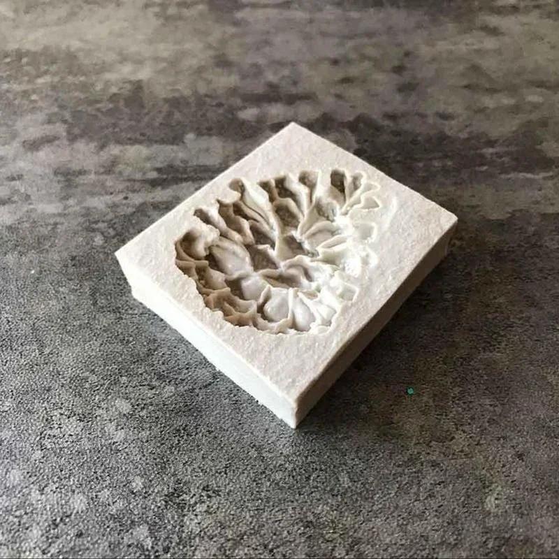 Christmas Creative Shape Silicone Molds Fondant Cake Pineapple Pine Tower Decor Lines Baked Chocolate Molds Accessories Tools