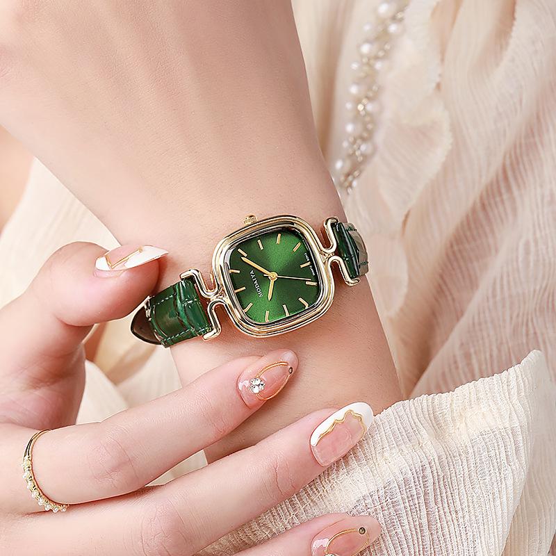 2023 Korean Retro Women’s Quartz Belt Watch: Chic, Versatile, and Timeless