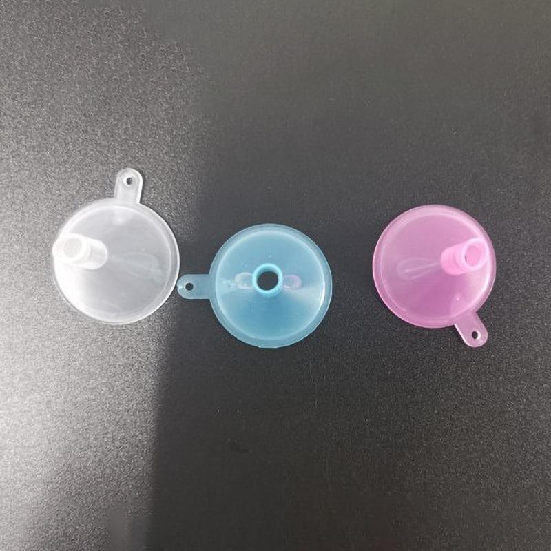 10 STÜCKE Mini-Kunststoff-Trichter für Parfüm-Diffusor-Flasche Kleine Öffnung Flüssigöl-Trichter Laborbedarf Werkzeuge