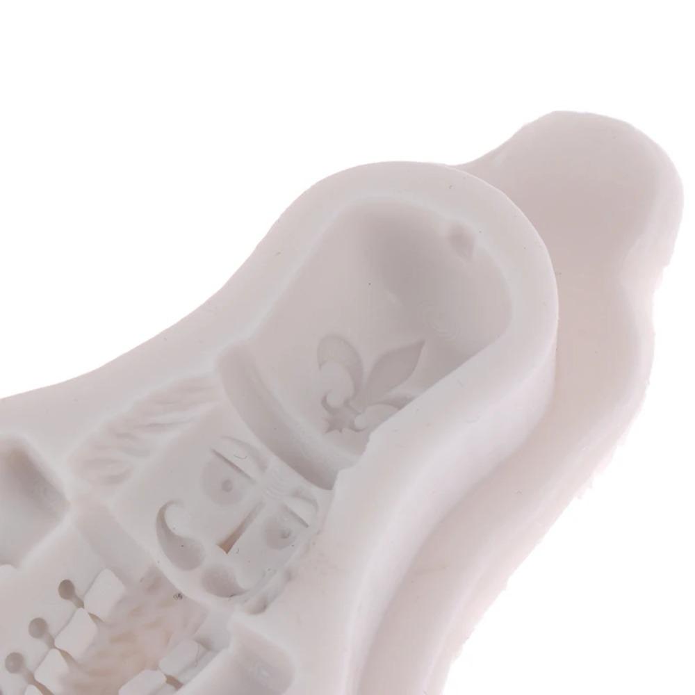 Three-dimensional Nutcracker Soldier Chocolate Mould Clear Details Fondant Cake Mold  New Year