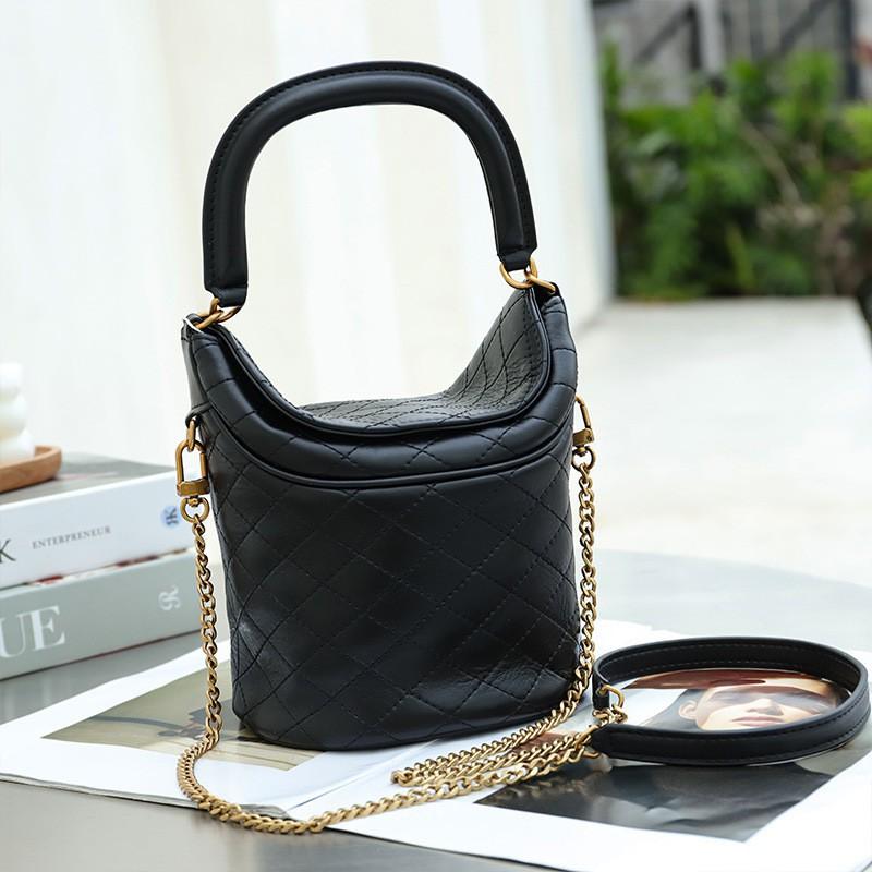 Niche Design High-end Retro Cross-body Bag Women s Fashionable Bucket Commuting Simple 16x14x19CM чёрный