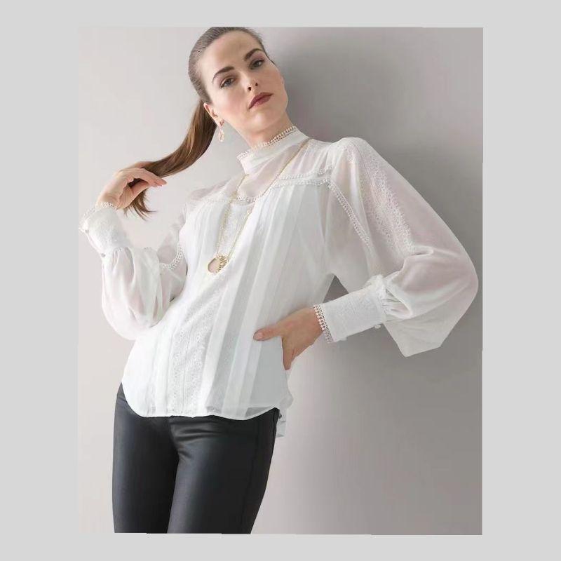 

Export European and American Single round Neck Fashion Lace Crocheted Pullover Bell Sleeve plus Size Two-Piece Suit Patchwork Long-Sleeved Shirt White M