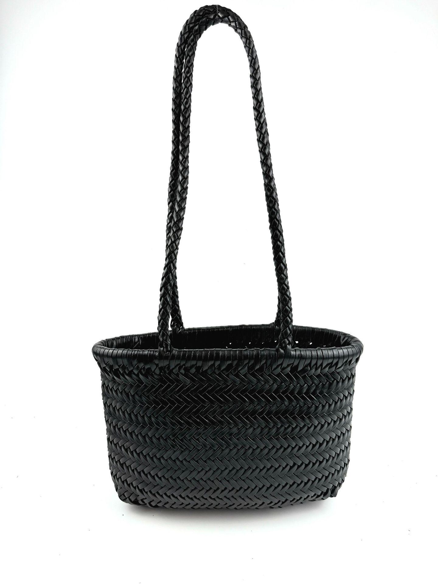 

2025 Retro Cowhide Shoulder Crossbody Bag - Small Square Design чёрный