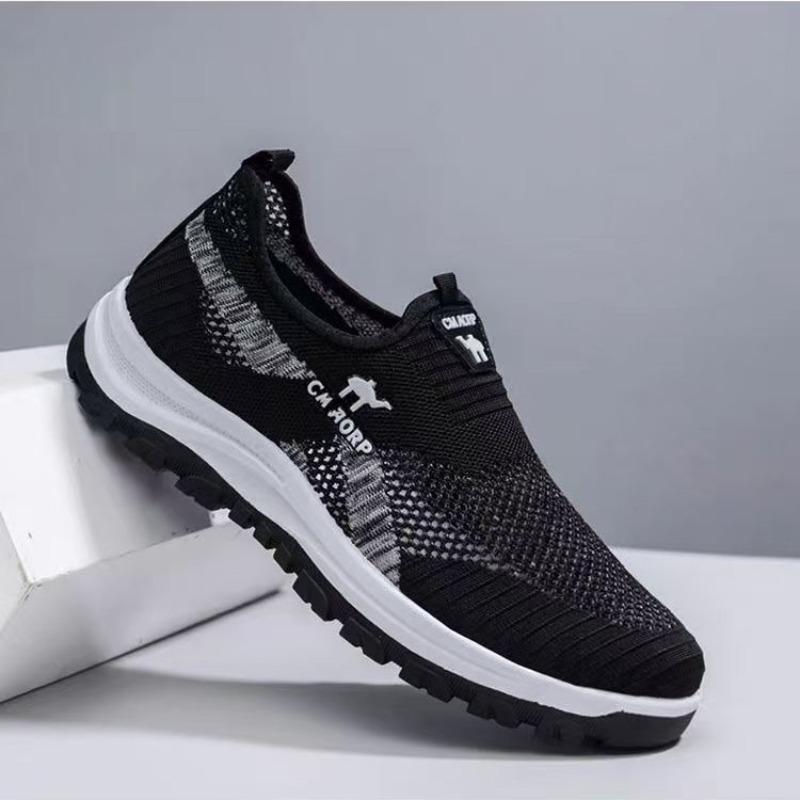 Men's New Wholesale Mesh Shoes, Lightweight Casual Soft Sole Walking Shoes, Lazy Slip-on Dad Shoes for Middle-aged Elderly