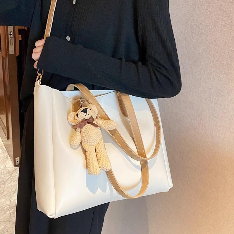 High-end texture large-capacity commuter tote bag women's new fashionable versatile messenger shoulder bag