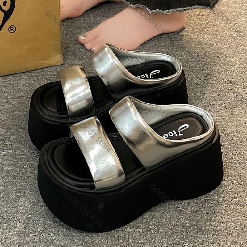 Fashion Platform Slippers Women's Sandals Summer Wear Fashion Style Increase Sandals Casual Everything Muffin Flip-flops Beach Shoes
