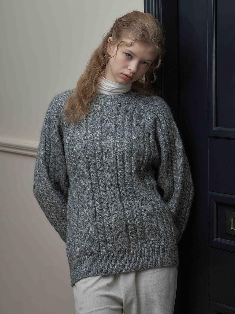 LE STUDIO Classic Cable Knit