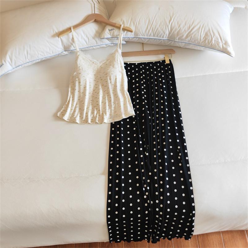 

Женский модальный пижамный комплект: Камисоль, Длинные брюки, Шорты с цветочным принтом, с кружевом и нагрудными подушечками XXL