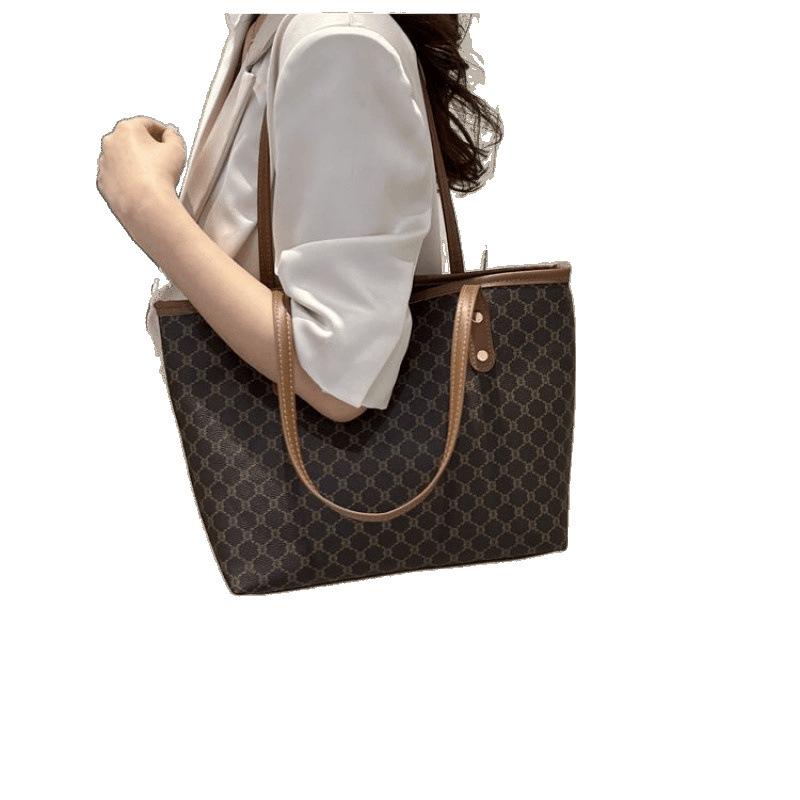 Summer 2024 Women's Large Capacity Versatile Tote - Western Style Shoulder Bag