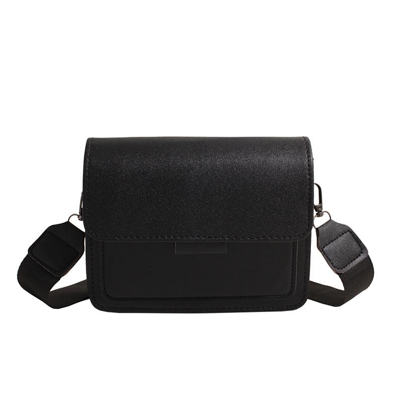 Korean Style Retro Women s Shoulder Bag 2024: Trendy, Textured, Simple Small Square Crossbody чёрный