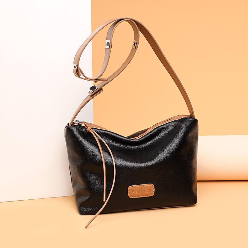 Large Capacity Commuter Shoulder Bag Women's Middle-Aged and Elderly Mother Bag
