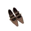 Retro spitz zulaufende Mary Jane Schuhe mit flachem Ausschnitt für Damen, Frühjahr und Herbst 2025, neu, mit Nietengürtelschnalle, weiches Leder, Wildleder, flache Sohle