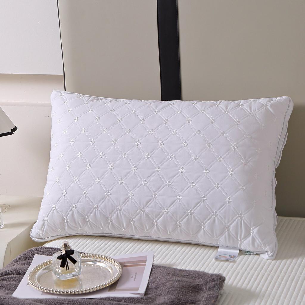 Checkered Embroidered Velvet Breathable Neck Protection Helps Sleep Hotel Pillows Pillow Cores