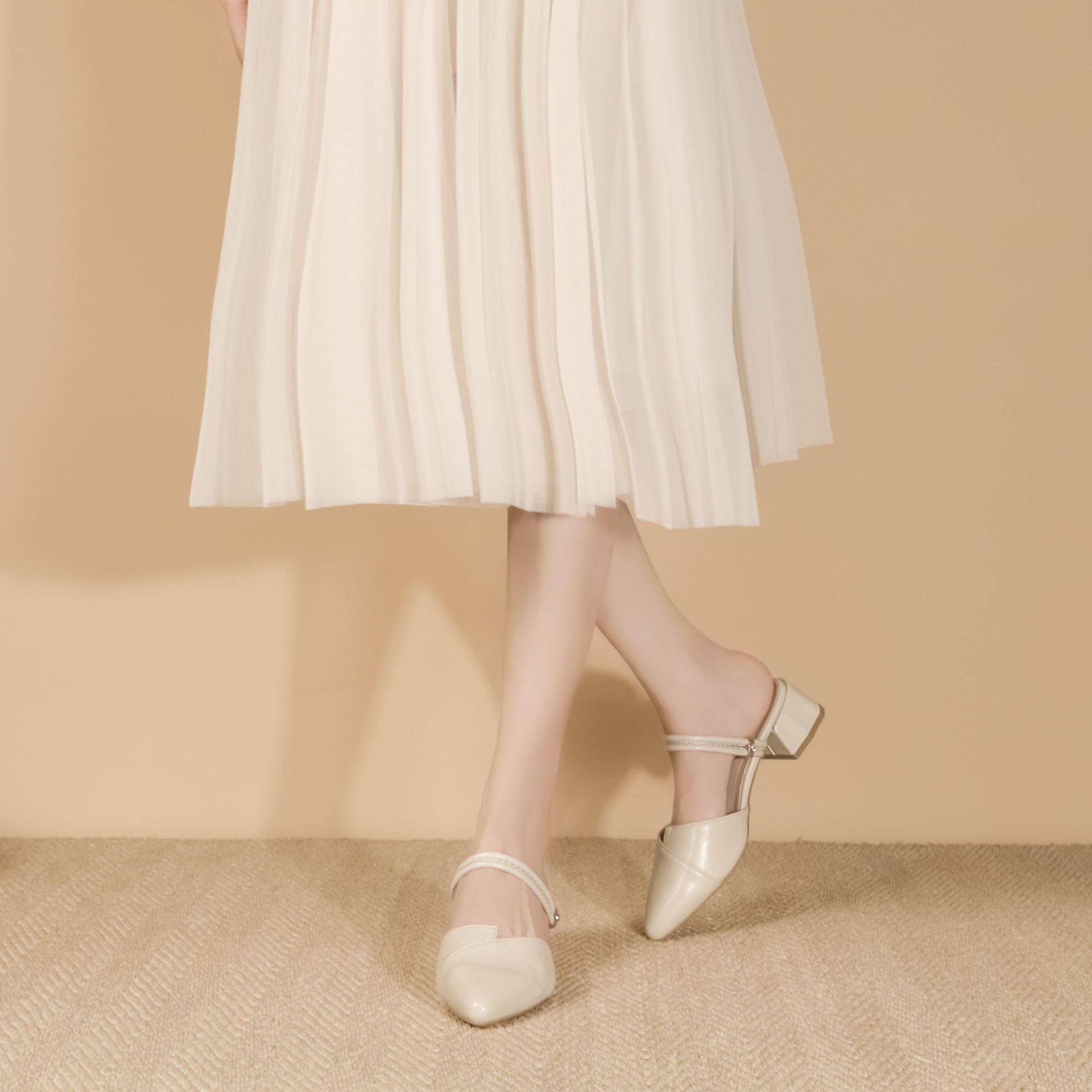 

High-heeled sandals women s summer versatile pointed thick heel Muller single shoes 2025 spring women s French bag head fashion women s shoes 41 абрикосовый