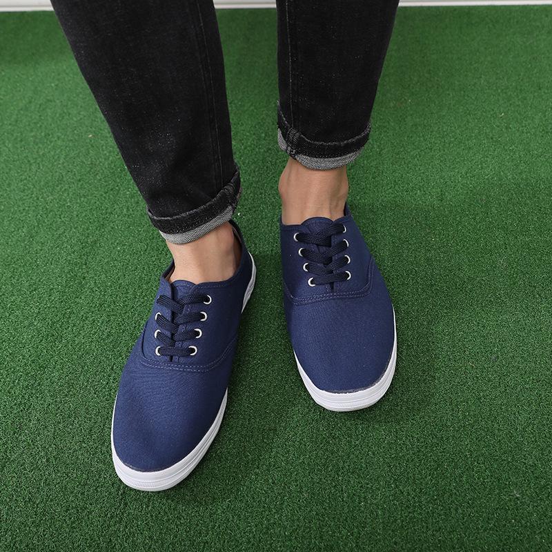 

2025 Unisex Slip-On Canvas Work Shoes - White Size 36