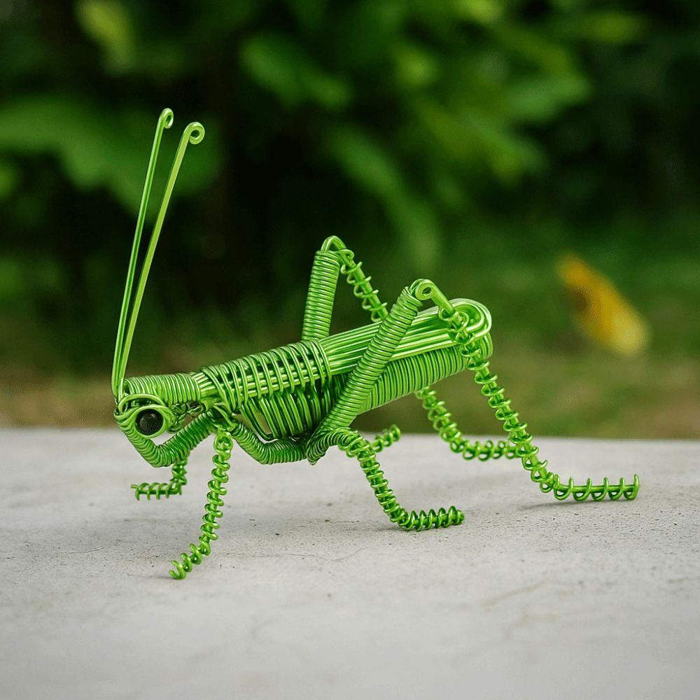 Lightweight Simulation Insect Statue Home Decor Metal Wire Mantis Model  for Bedroom