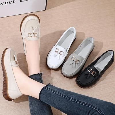 Primavera e autunno Pelle metallica da donna Tagliatelle morbide Scarpe casual con fondo morbido Scarpe in pelle da donna