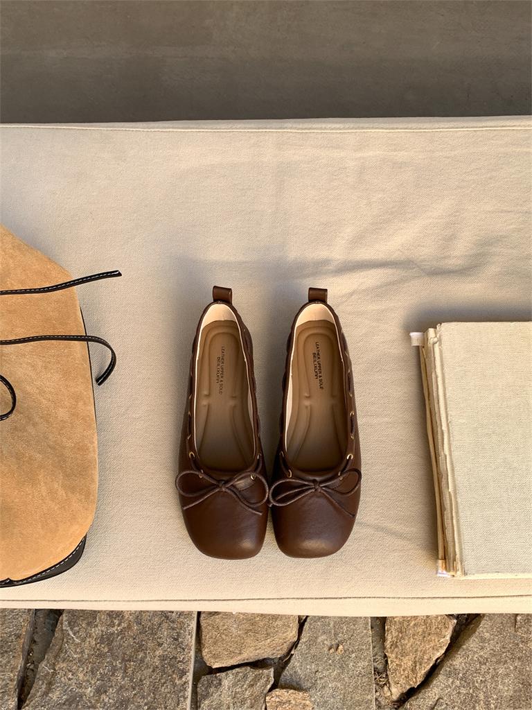 IPPEUM Mary Jane Shoes Red PU Leather Round Toe Kawaii Ballet Flats Shoes Women