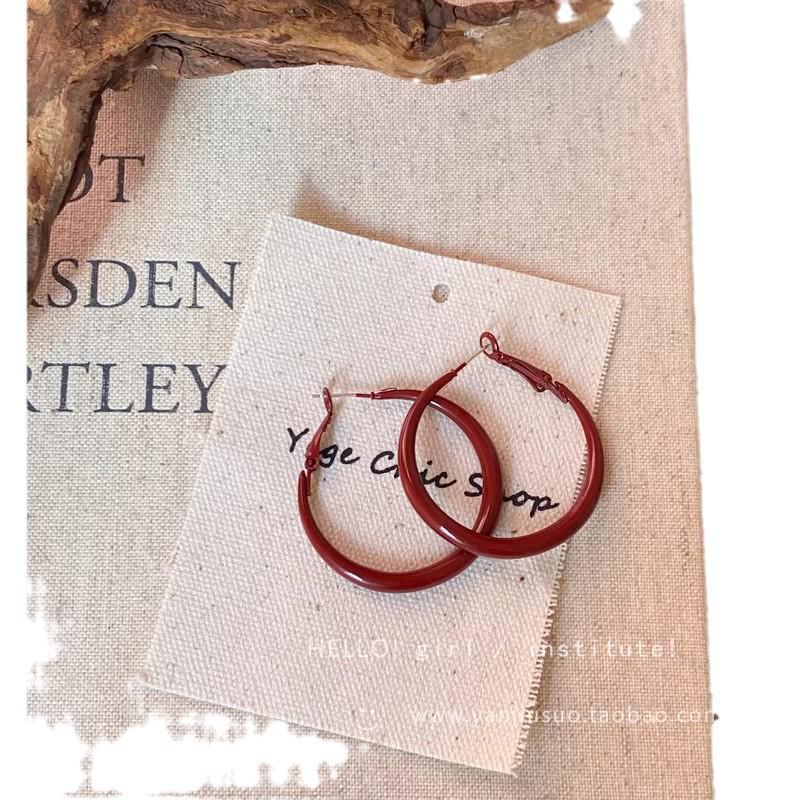 2025 Trendy Retro Hong Kong Ankola Red Hoop Earrings for Women - High-End Autumn & Winter Style