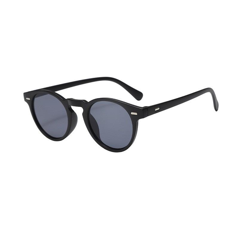 Trendy Green Retro Sunglasses Small Frame Unisex Fashion Rice Nail Sun Glasses for Women Men