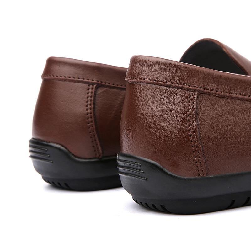 Fashion Men's Slip-on Shoes Men's Handmad Breathable Genuine Leather Dress Shoes Fashion Designer Classic Round Toe Soft Loafers Mo-3275