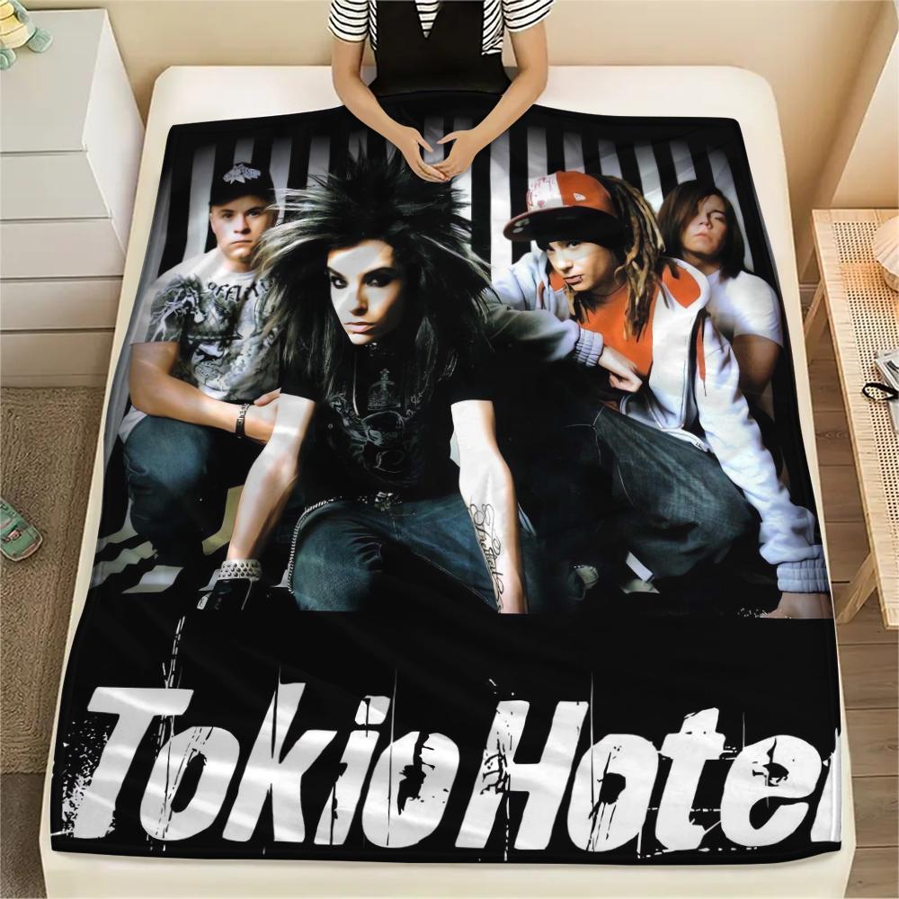 1Pc TH Band Print Flannel Blanket, High Quality Comfortable for All Seasons, Home Decor, Warmth and Comfort, Perfect for Christmas Gifts