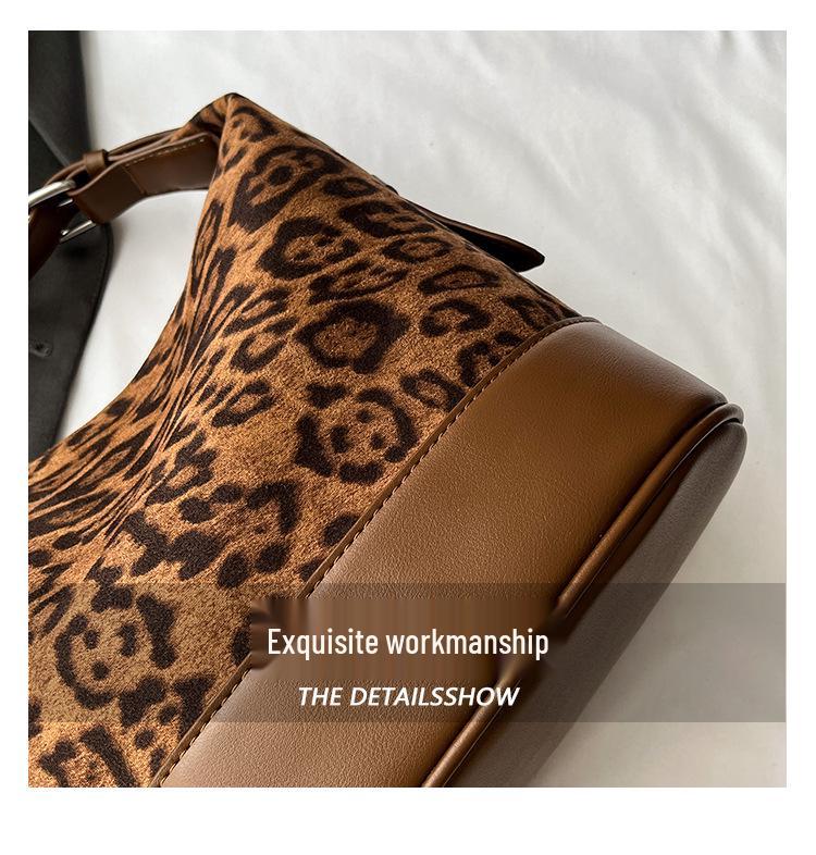 Women's Trendy Crossbody Autumn/Winter Bucket Bag