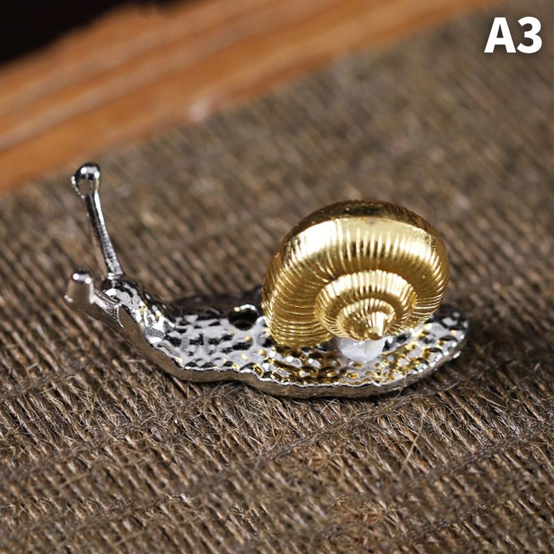 10TYPE Vintage Incense Burner Lucky Incense Holder Metal Incense Stick Burner Aromatherapy Ornament Tabletop Home Decor 7