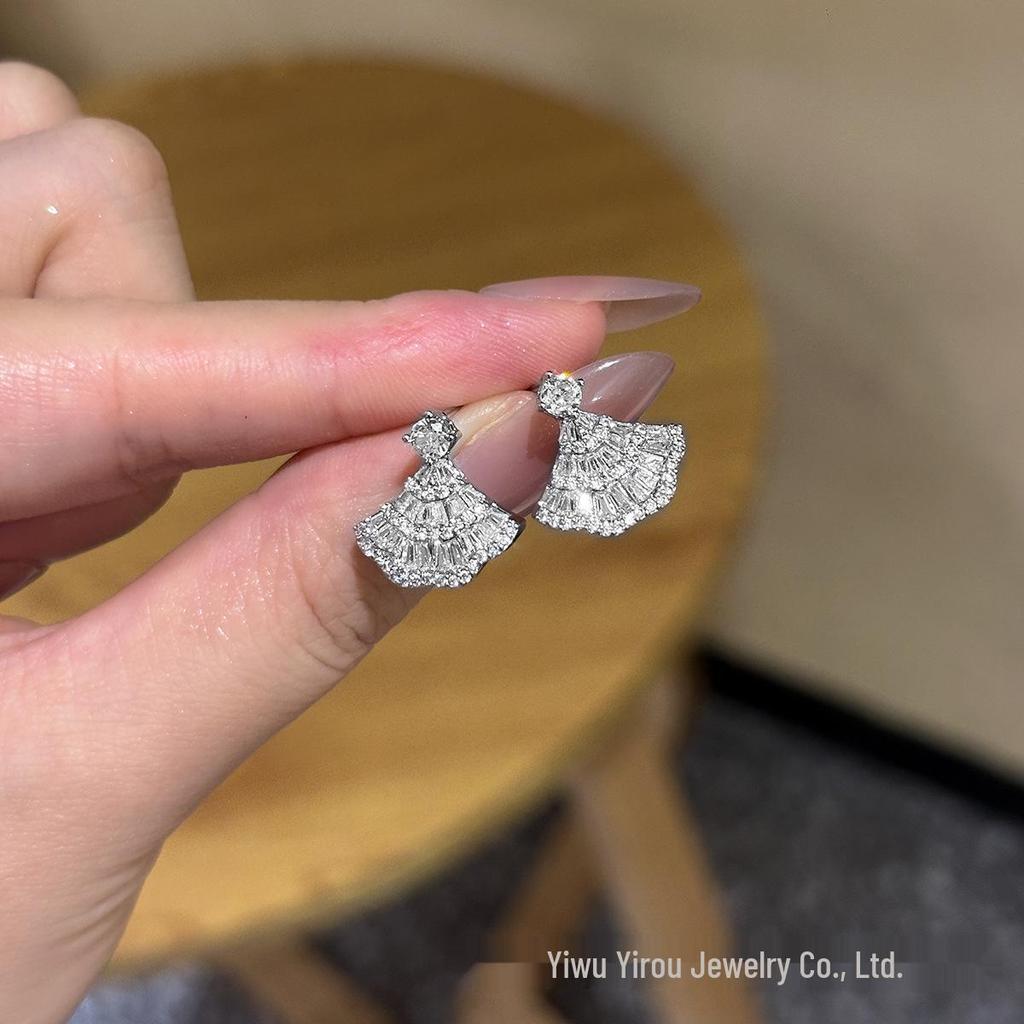Elegant Fan-Shaped Zircon Stud Earrings - Versatile, Fashionable, Super Shiny S925 Silver for Women