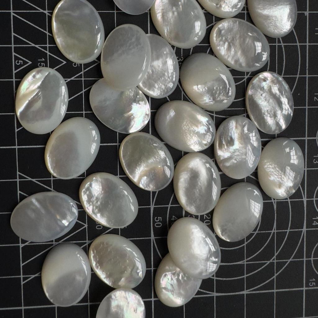 High-End Oval White Butterfly Shell Ring Accessory