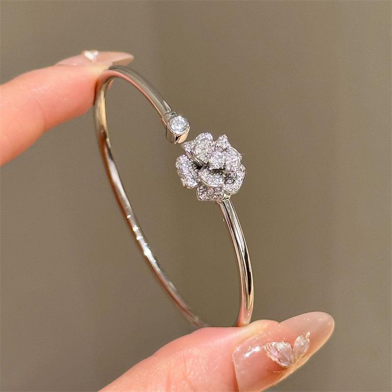 Элегантный открытый браслет-цветок с цирконами: Универсальный Роскошный Модный Браслет