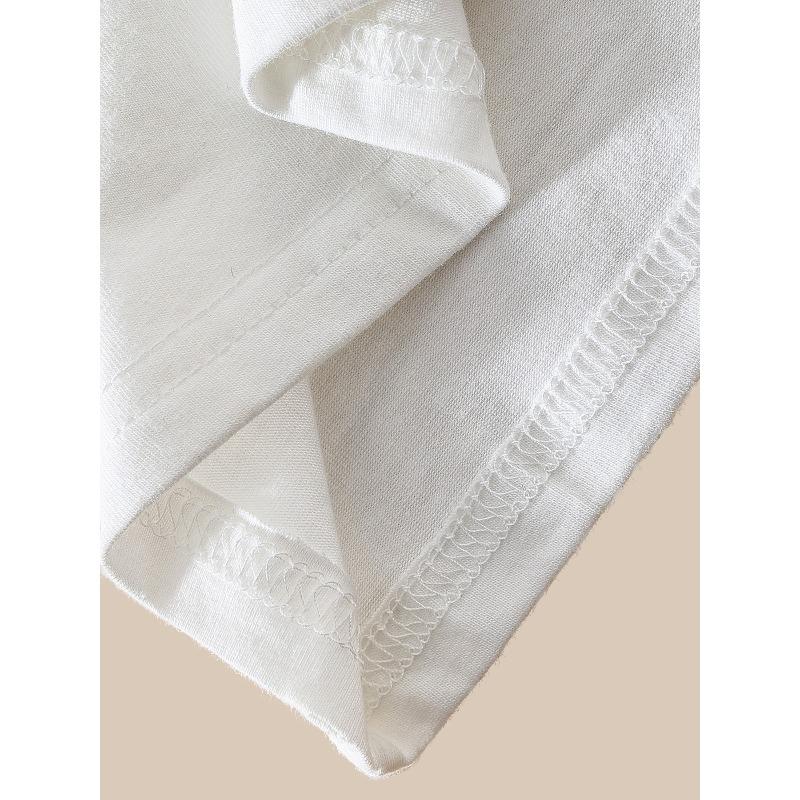 European sizes T-Shirt, "Sassy Lassie" Shamrock Graphic Tee, Comfortable Crew Neck Short Sleeve