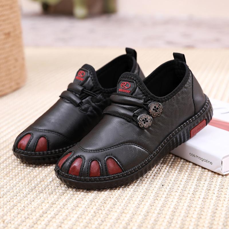 

Spring and Autumn new women s single shoes non-slip soft sole comfortable wear-resistant casual one-pedal middle-aged and elderly shoes 41