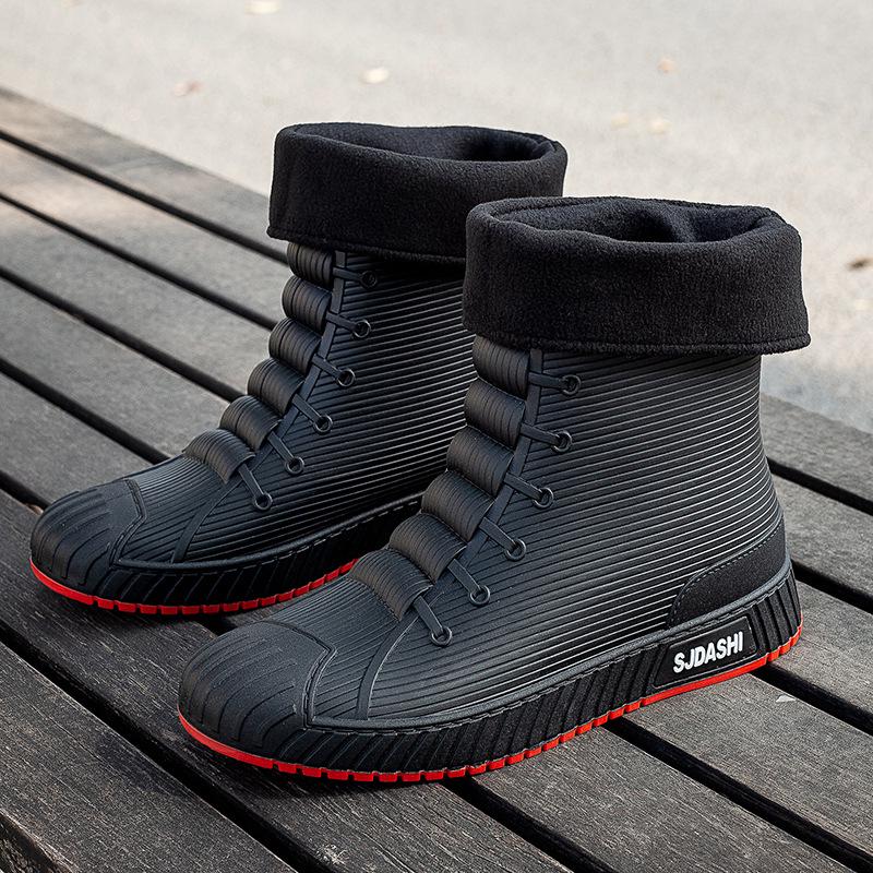 Unisex Wasserdichte Kurze Regenstiefel: Fleecegefüttert, Warm, Rutschfest, Abriebfest, Bequemes Freizeit-Schuhwerk.