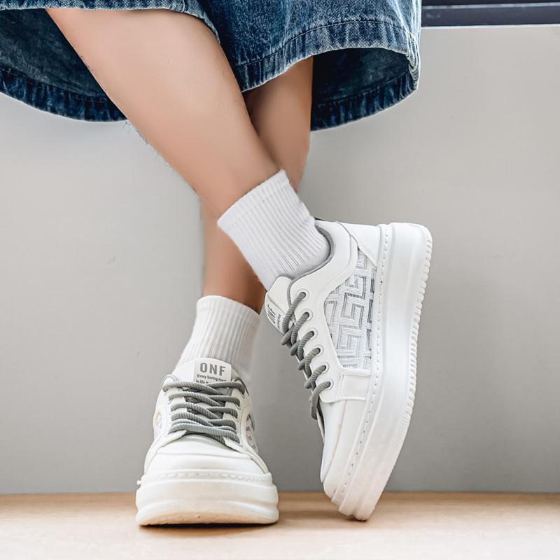 Men 's Casual Fashion Students Comfortable Sneakers Boys Trending Soft Sole Breathable Shoes