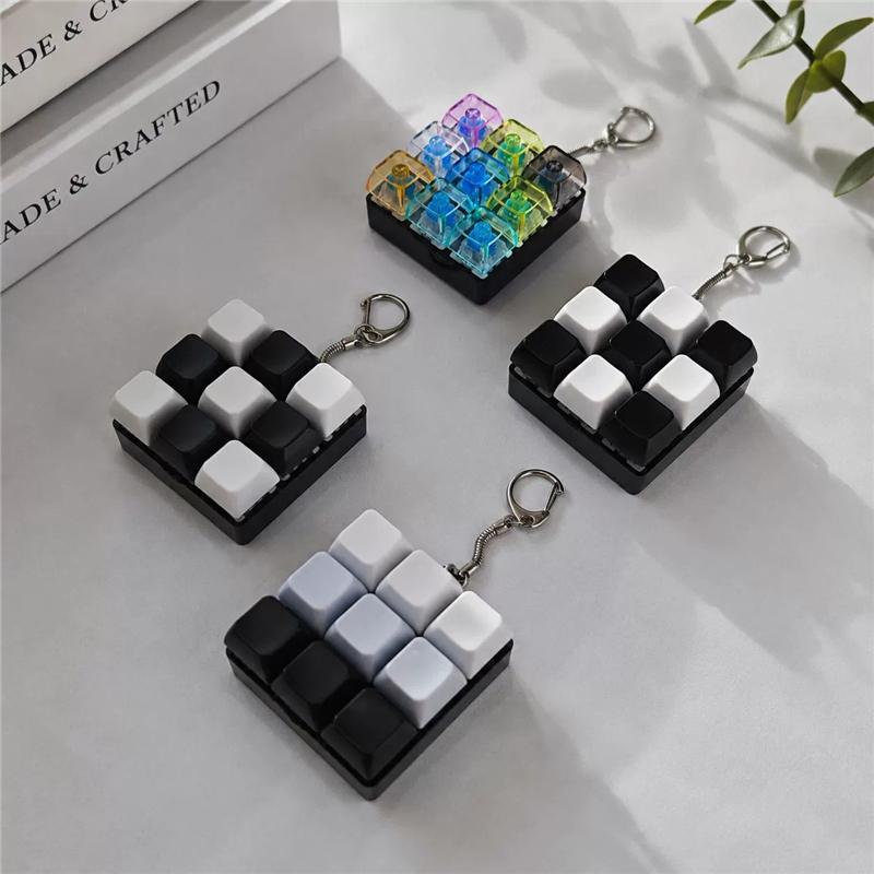 ASMR Click Mechanical Sound Stress Relief Keyboard Keycap Fidget Keychain Macaron Color Portable Backpack Anxiety Toy For Adult