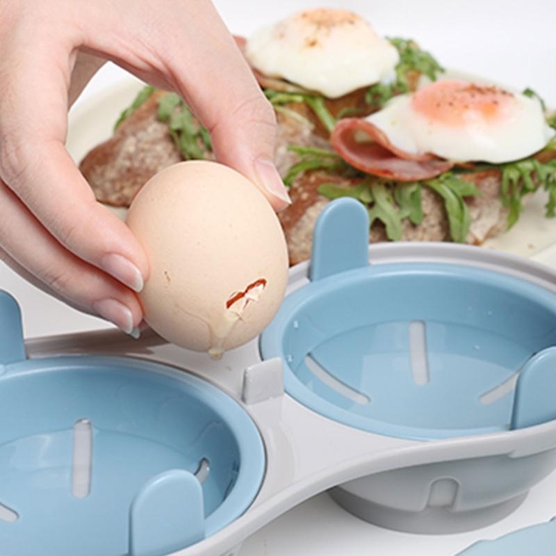 Polypropylene Microwave Egg Cooker with Molded Body, Rounded Profile, Covered Compartments, and Home Breakfast Use