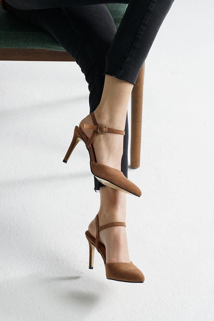 Damenmode, klassische High Heels, Lucia, echtes Wildleder, hellbraune Absatzschuhe