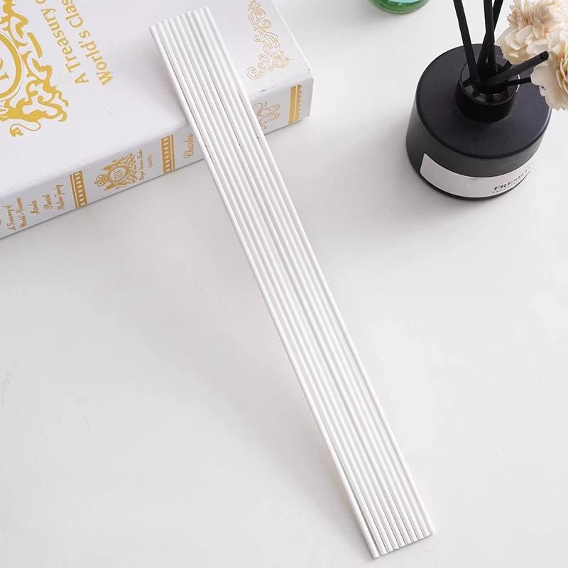 The Scented Water and Aromatherapy Evaporation Stick Water Can Be Used As An Indoor Long-lasting Fragrance Stick To Retain The Scent