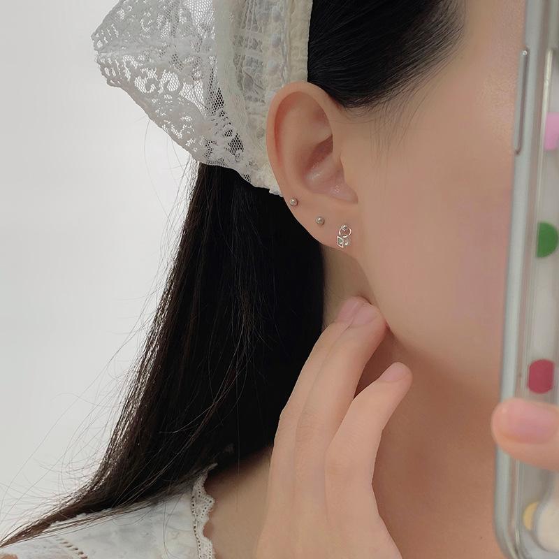 Square Gentle Wind Earrings Unique and Individual Light Luxury Style Versatile High-end and Fresh Earrings