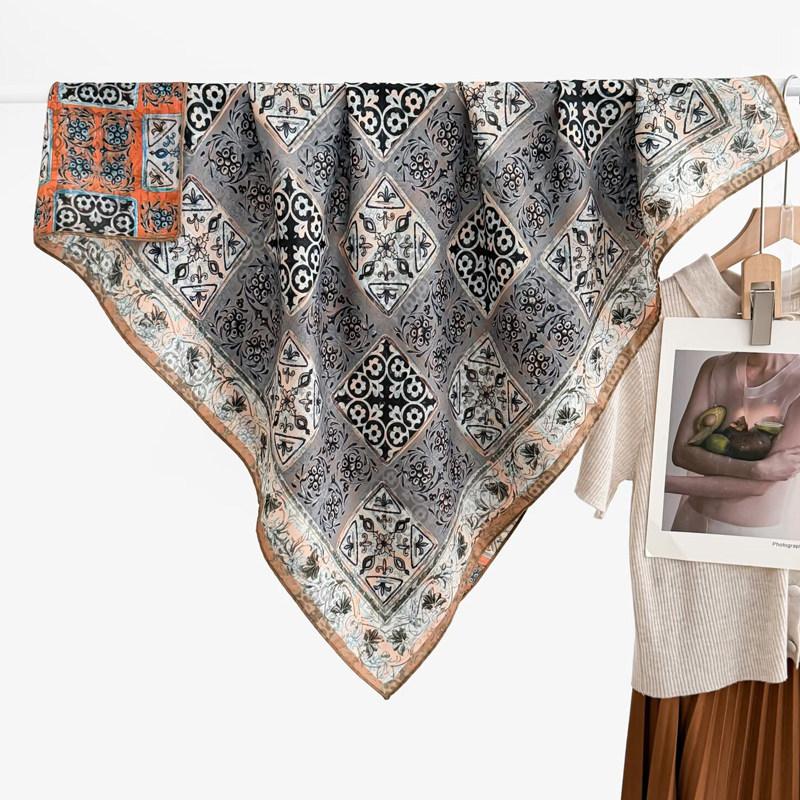 91 Retro Double-sided Velvet Large Square Scarf Women's New Spring and Autumn Foreign Style Fashion Cashew Flower Silk Scarf Neck Scarf Shawl