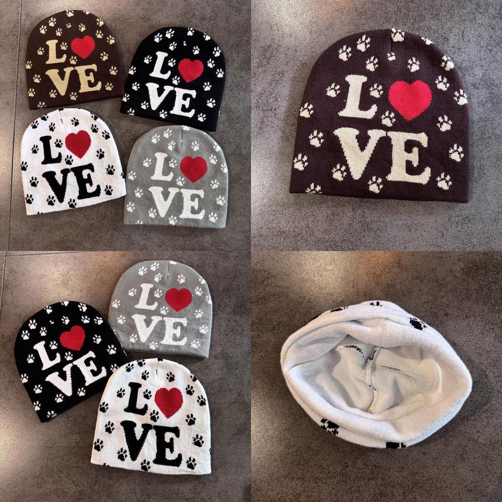 Love Letter Pattern Beanie Knitted Hat For Men And Women Warm Knitted Winter Accessory