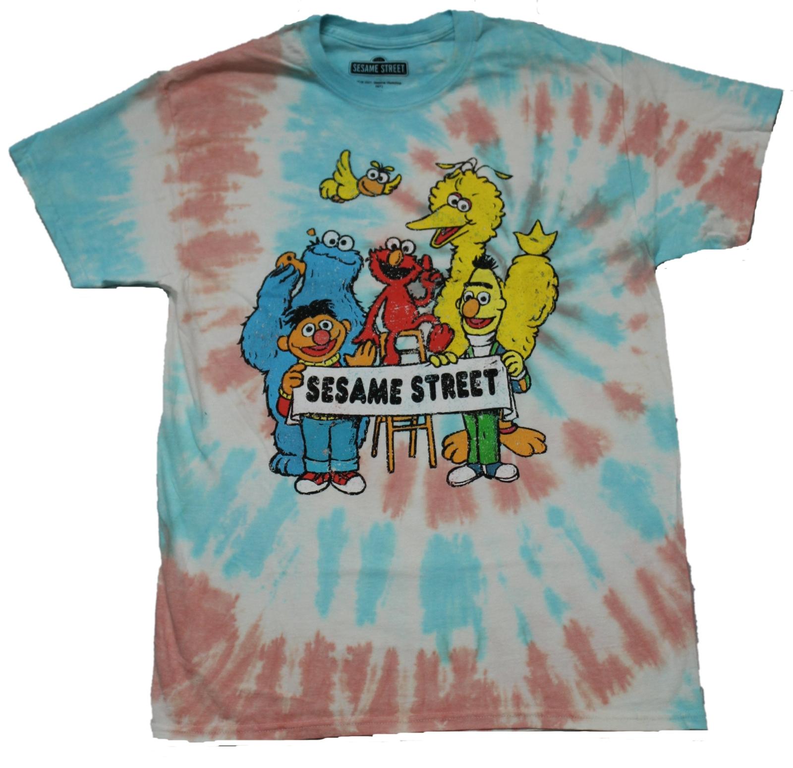 Sesame Street New Adult T-Shirt - Bert Ernie Elmo Big Bird Holding Sign XXXL